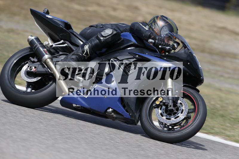 /37 09.08.2026  Pluess Motosport ADR/Freies Fahren/451